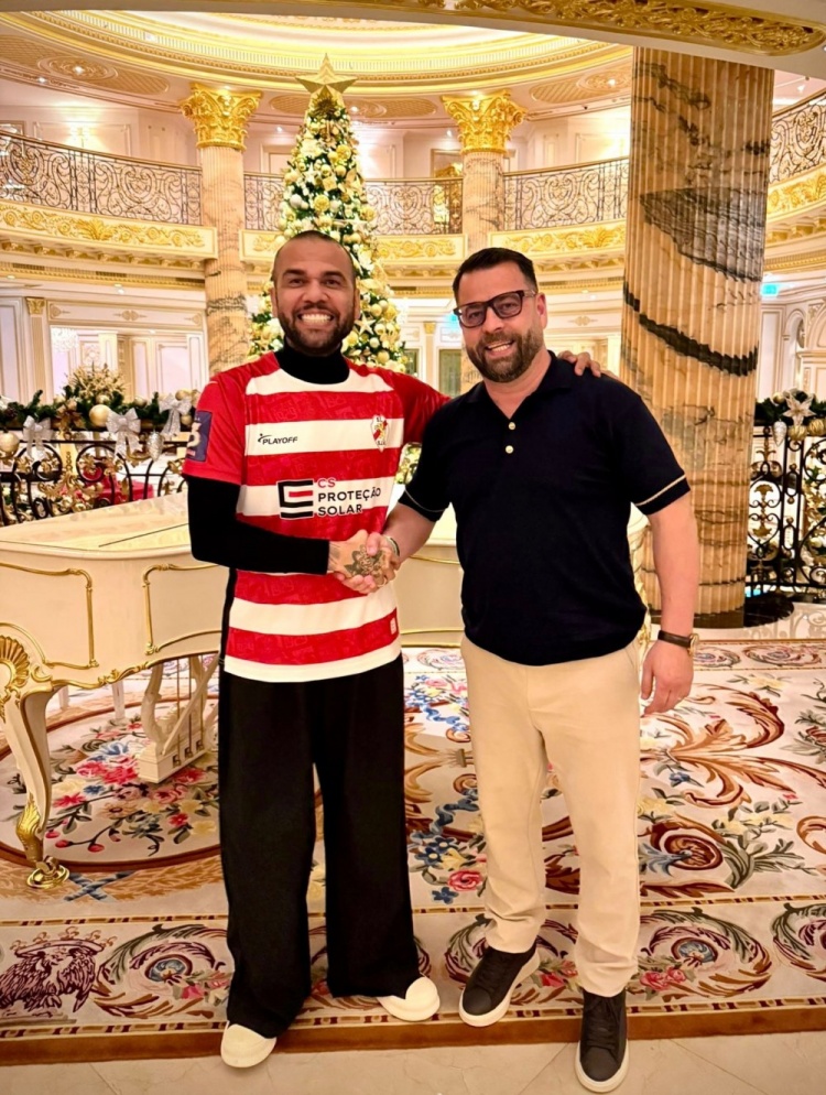 葡媒：42岁阿尔维斯准备复出，效力自己控股的葡萄牙第三级别球队