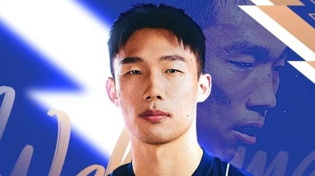 开云下载-官宣！贺惯正式加盟武汉三镇